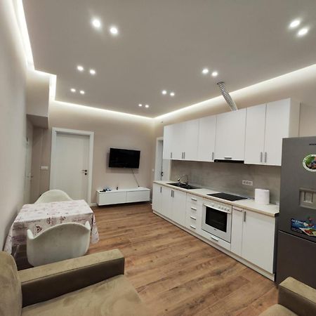 Pandora'S Box Apartament Tirana Exteriör bild