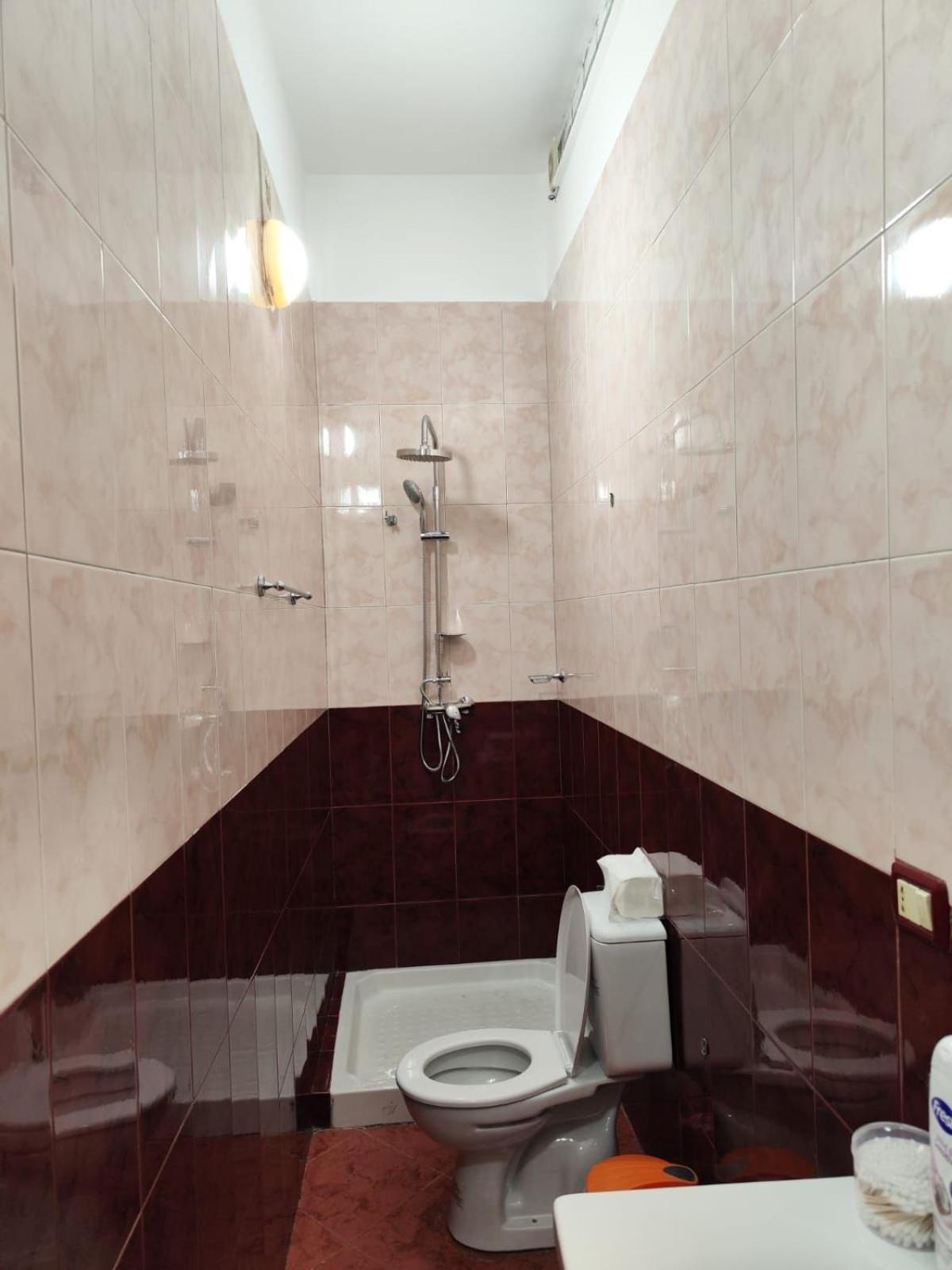 Pandora'S Box Apartament Tirana Exteriör bild
